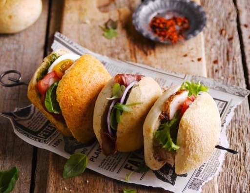 [8610] 2630 Vegan Hamburger Bun Red Pepper Presliced Diversi Food 35 x 95 gr